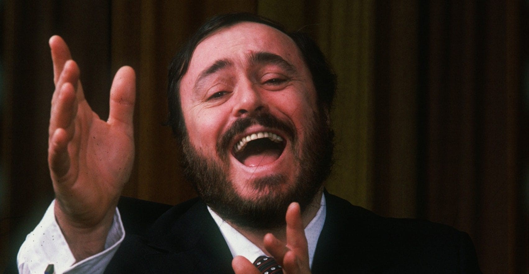 Luciano Pavarotti, il tenore pop che ha fatto cantare il mondo -  Osservatorio Roma